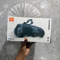 Brand New & Verified JBL Charge 6 |Latest Charge Model |W  JBL Factory Warranty