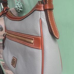 Dooney & Bourke Purse 