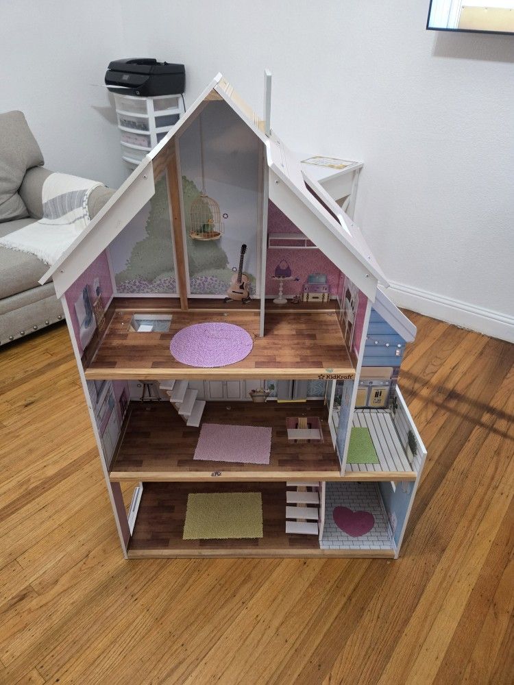 Kidkraft Zoey Dollhouse with EZ Kraft Assemble