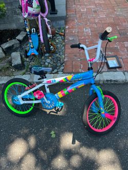 Kids bikes