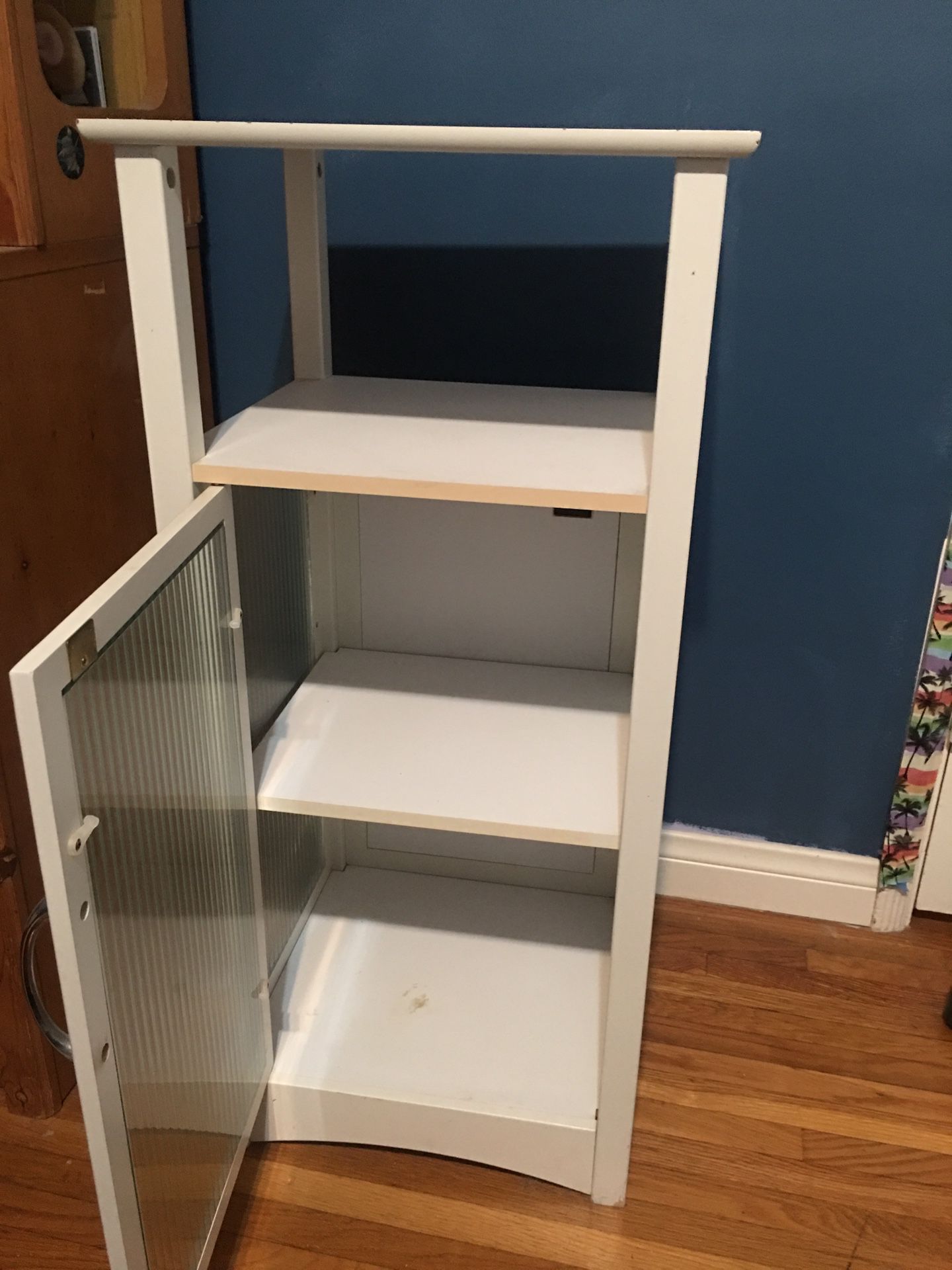 Mini cabinet/shelf