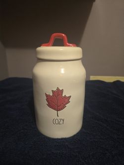 Brand New Rae Dunn Cozy Leaf Jar