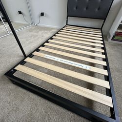 Twin Bed With Headboard 