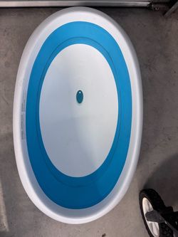 Boon Baby Bathtub White and Blue Oval