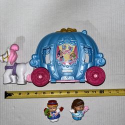 Disney Cinderella Little People Dancing Carriage 