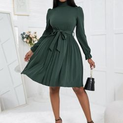 Green Lantern Sleeve Dress 