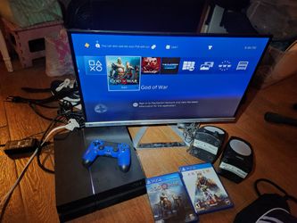 Sony PS4 500Gb W Remote and Games "27 Monitor and Mini Speakers "In Good Working Condition " Sale is for Everything