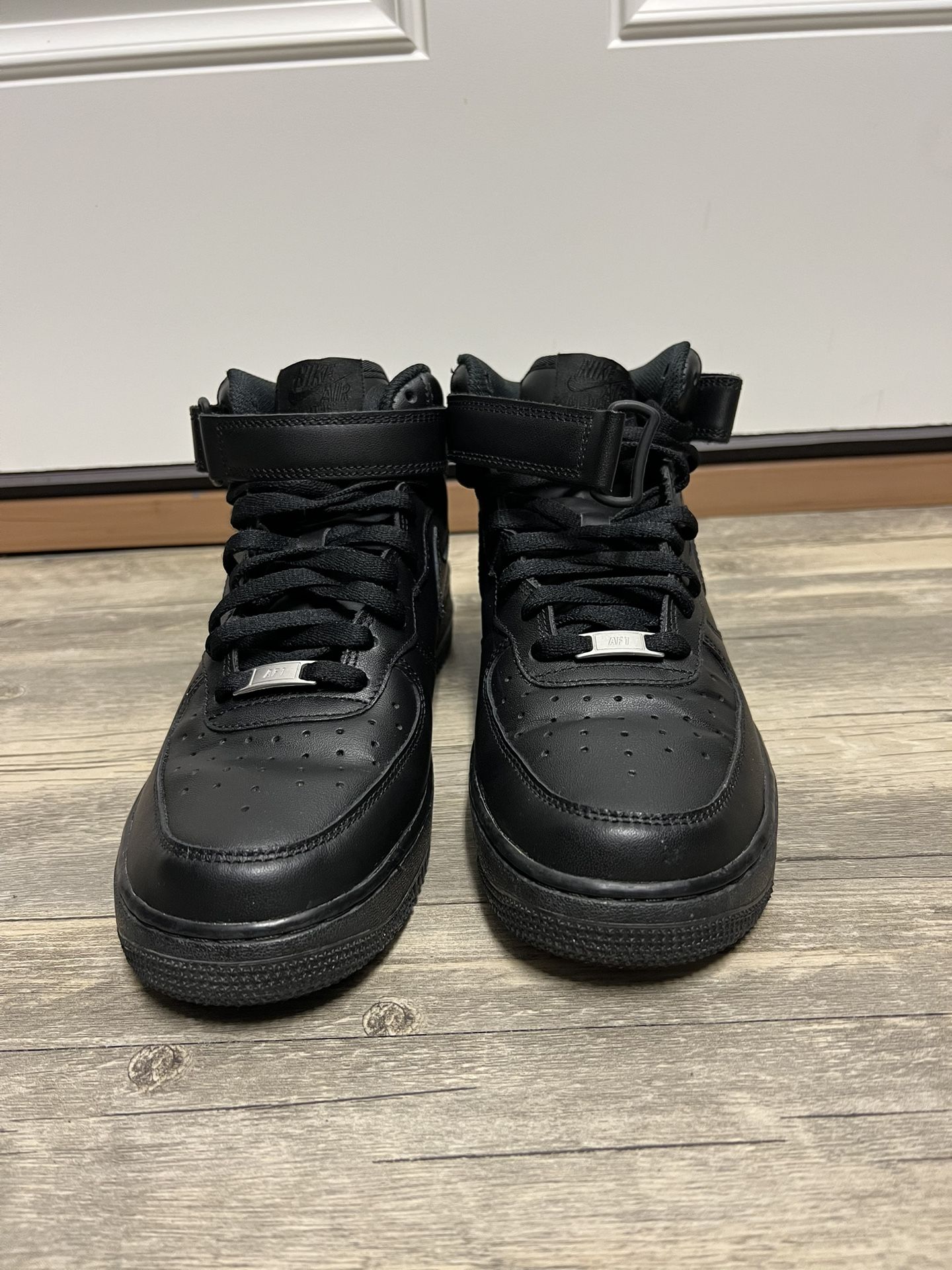 Nike Air Force 1 Mid ‘07