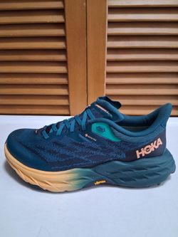 HOKA WOMEN'S SPEEDGOAT 5 GTX TRAIL RUNNING SHOE * SIZE: 7.5B