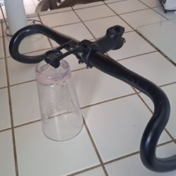 Handlebars, Stem, And Garmin GoPro Mount