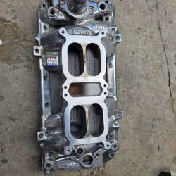 Edelbrock Air Gap Duel Quad Intake B B Chevy 