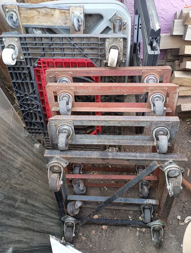 Square On A Wheels