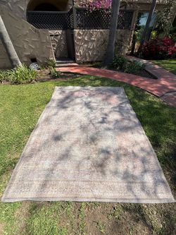 Free Persian Rug