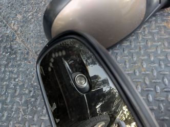 03-07c Chevy turn signal mirrors