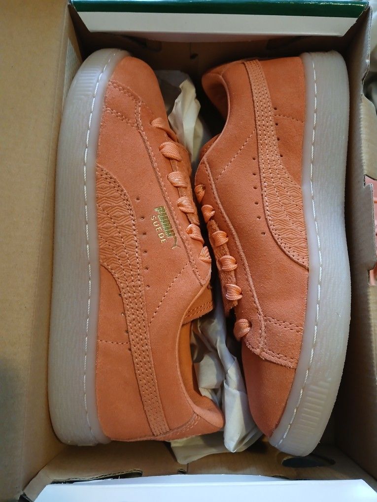 Puma Suede
