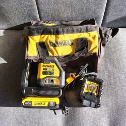 DeWalt 20 Volt Line Laser Level Green $299