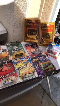 Collectible vintage premium hot wheels and others
