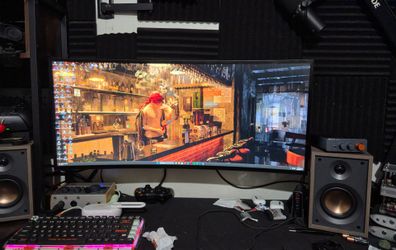 LG 34" 144hHave orginal box, stand, instructions and calibration.z free sync 34GK950F-B