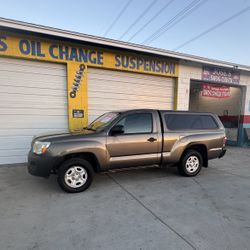 Toyota Tacoma 2011