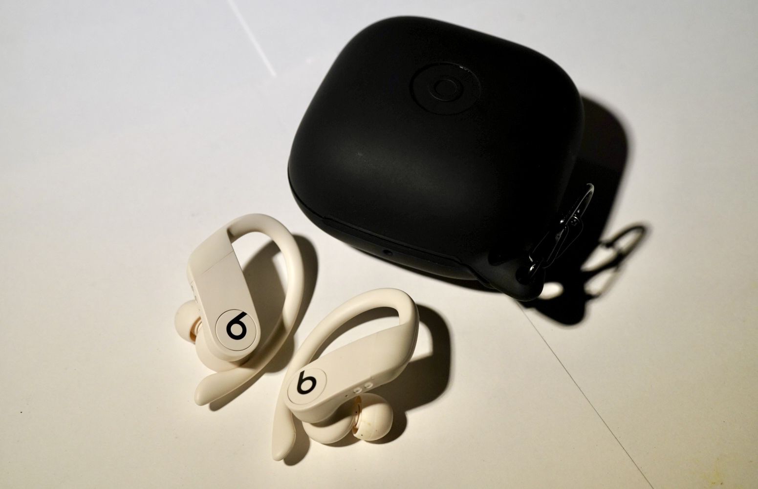 Headphones PowerBeats Pro Apple