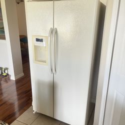 Ge Refrigerator