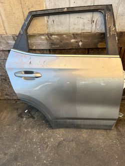 2021 - 2024 Kia Seltos rear door passenger side gray