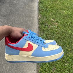 Mens Nike Air Force 1 size 9.5