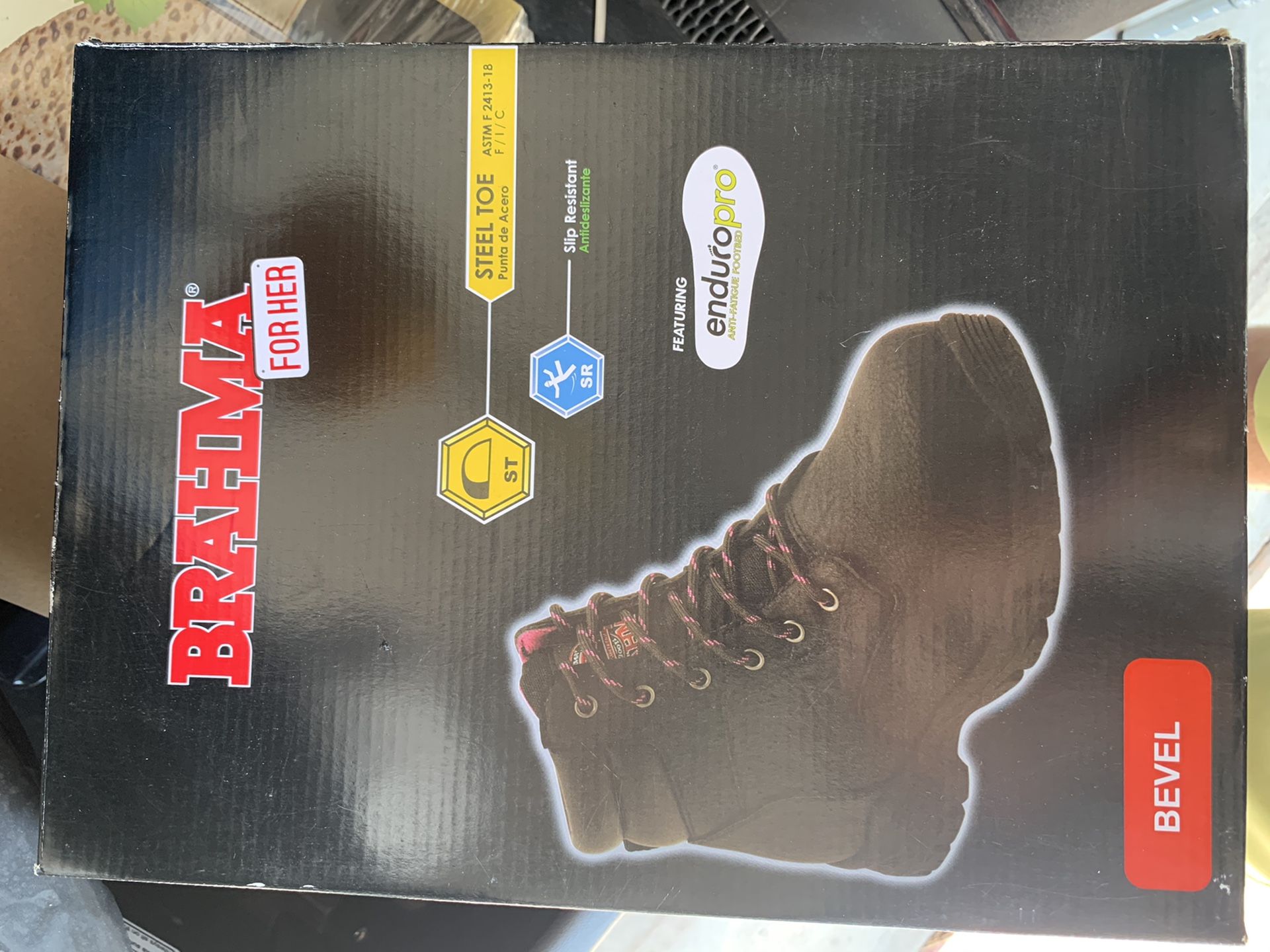 Brahma women steel toe 9.5