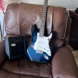 Electric Guitar With Speaker 
