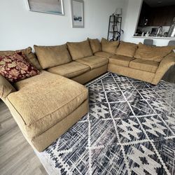 Amazing Couch With Pullout Bed
