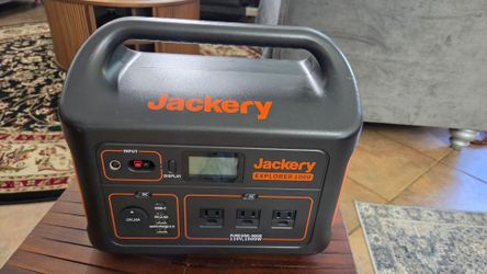 JACKERY EXPLORER POWER STATION 1000 Wh