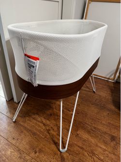 SNOO Bassinet, sleep sacks and sheets