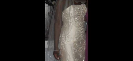 Wedding dress