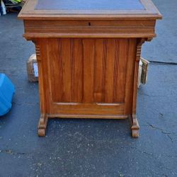 Beautiful Antique Captains Desk