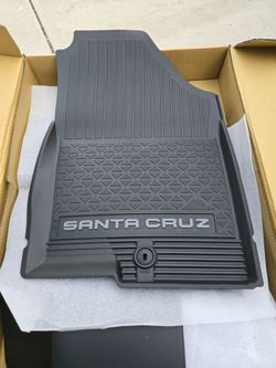 22-24 Hyundai Santa Cruz OEM Floor Mat