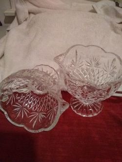 Elegant Heavy Crystal Footed Gravy Boat Sauce Pitcher Pineapple Fan 16oz