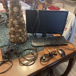 Monitor Keyboard Mouse HDMI &Etal