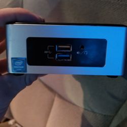 Intel NUC Mini PC NUC5PPYH Intel Pentum N3700/1.60GHZ - 8GB / 60GB Kodi 4k h265