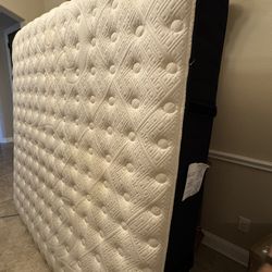 King Size Stearns And Foster Mattress Plush Firm