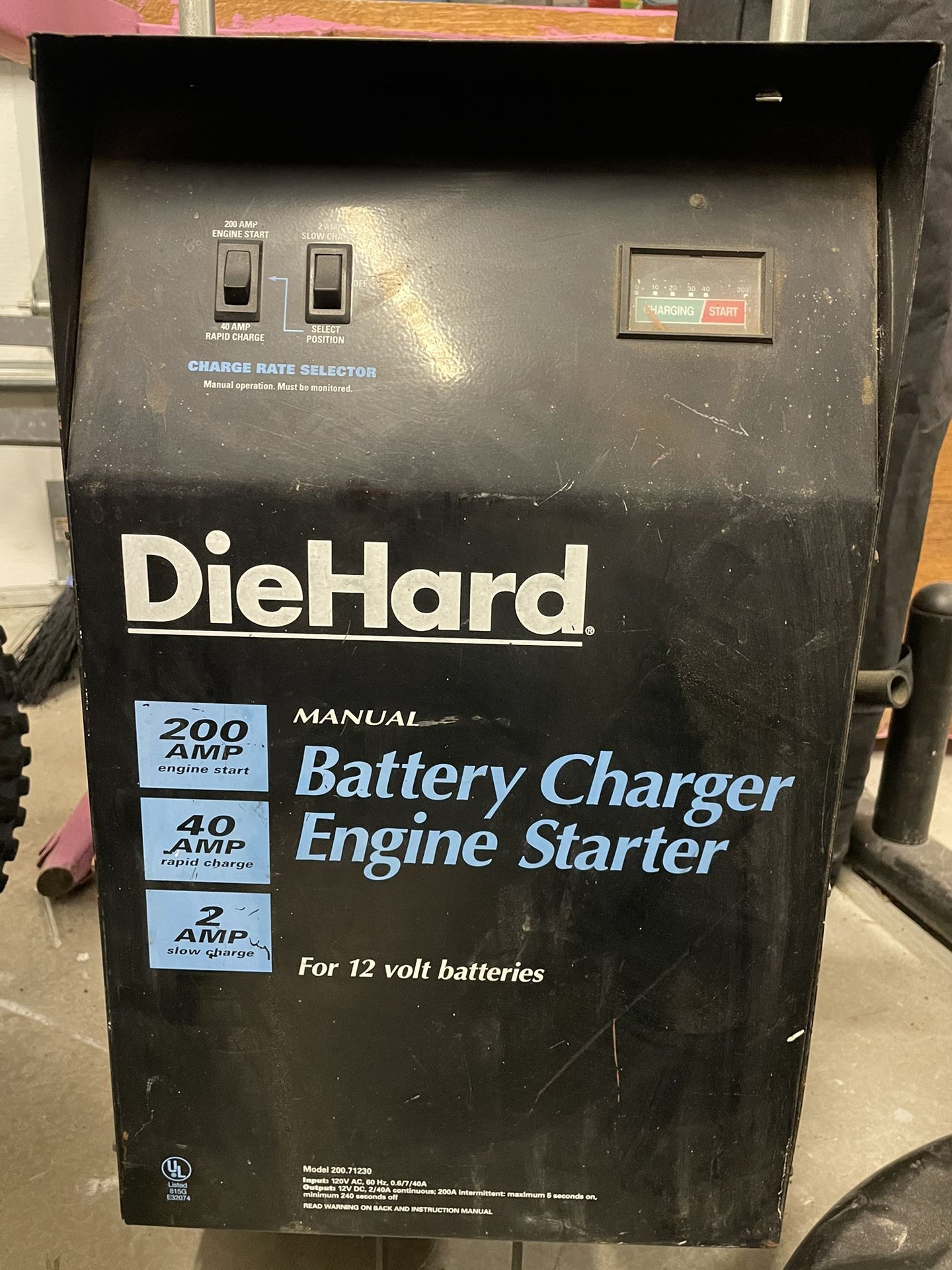 Craftsman Wheeled Battery Charger