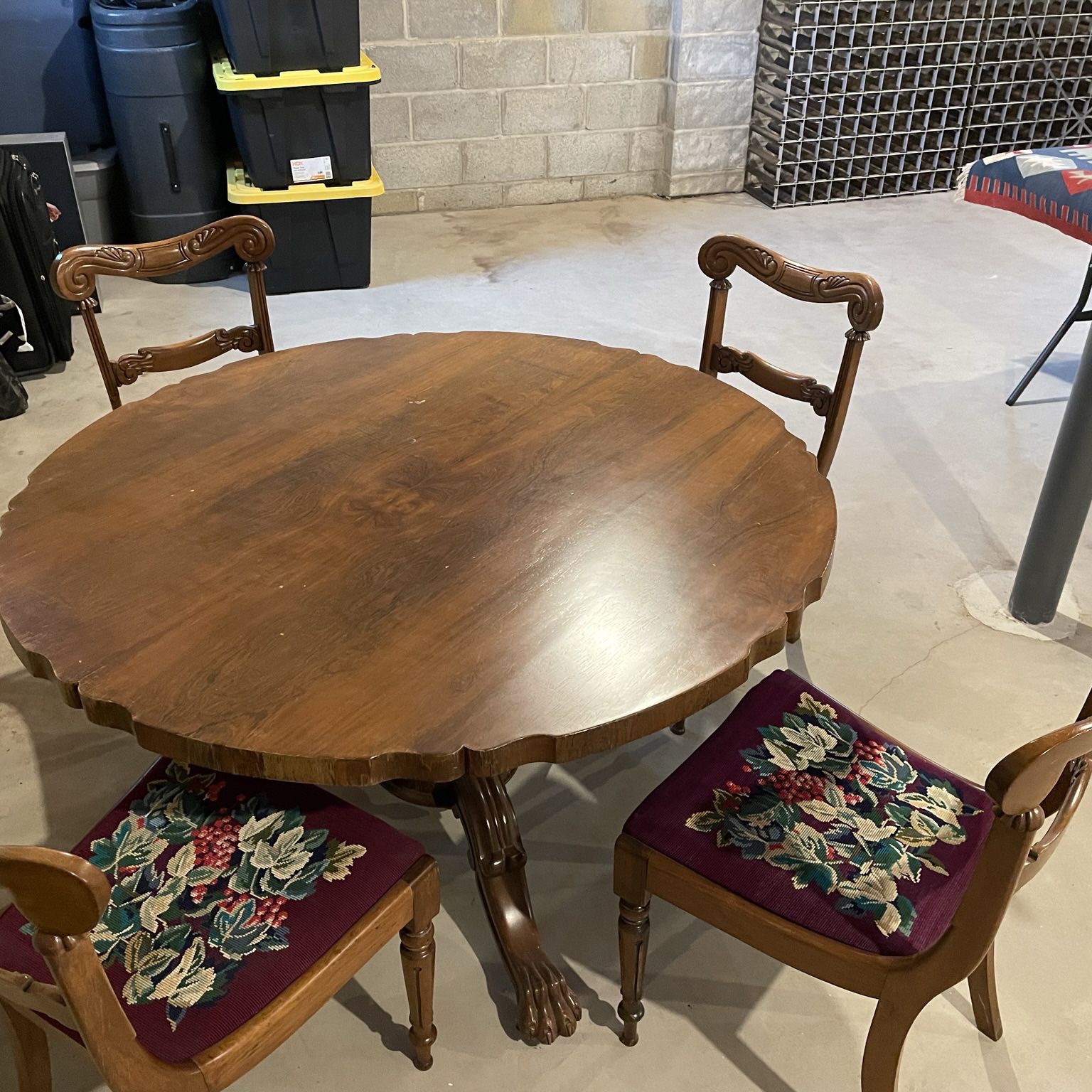 Georgian Rosewood Breakfast Table + Chairs