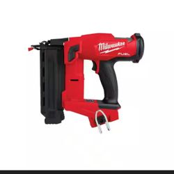 18g Milwaukee Finish Nail Gun
