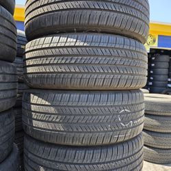 225 55 17 Tires Con 80% De Vida Las 4 De La Marca GOODYEAR 