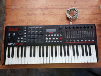 Akai Professional MPK 249 performance pad and keyboard