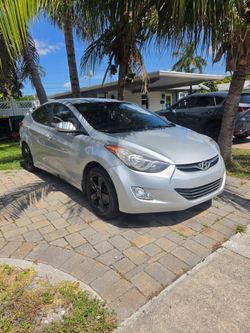 2012 Hyundai Elantra