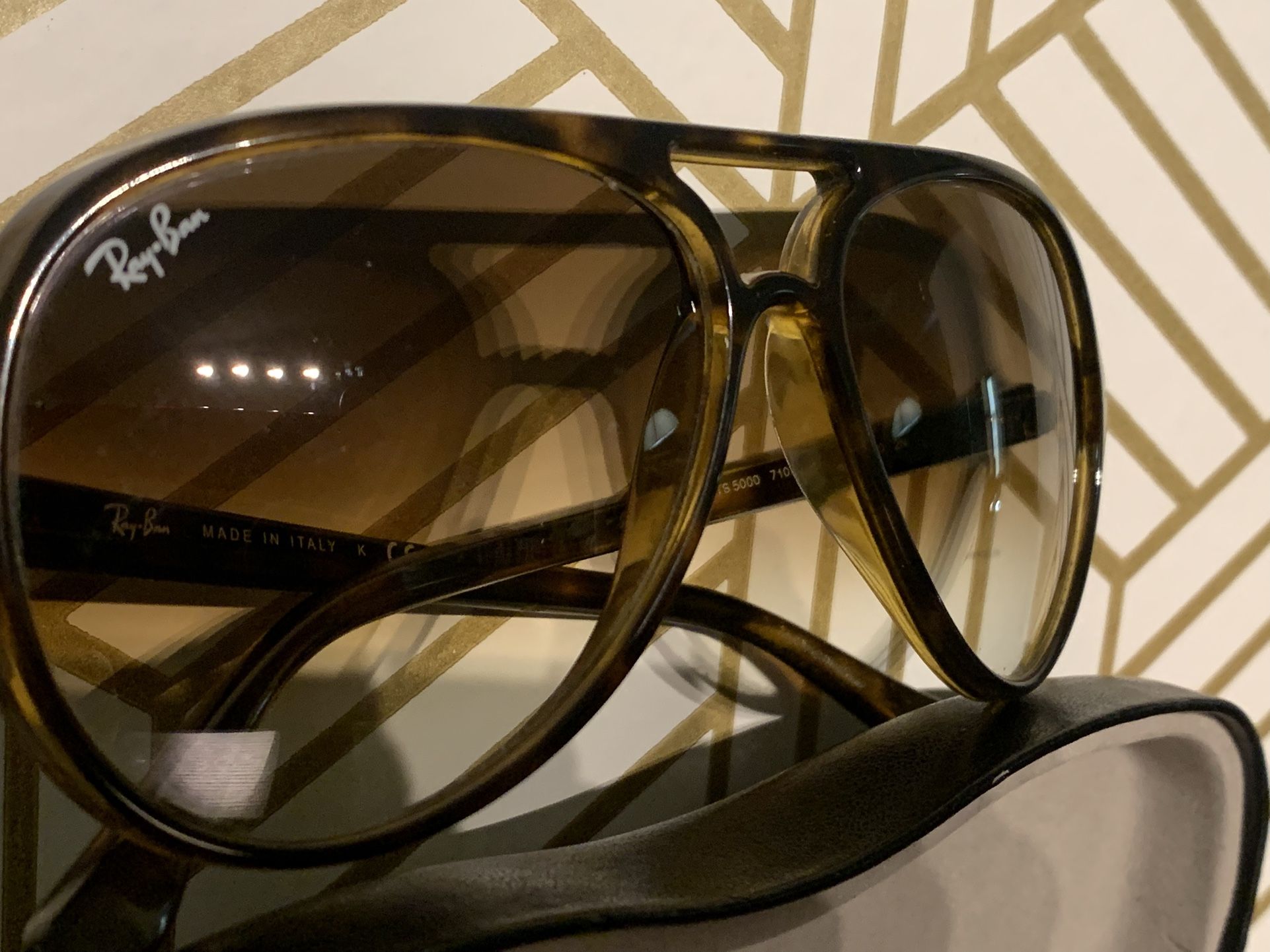 Rayban Cats 5000 Classic Sunglasses