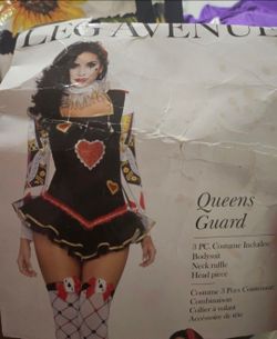 Costume