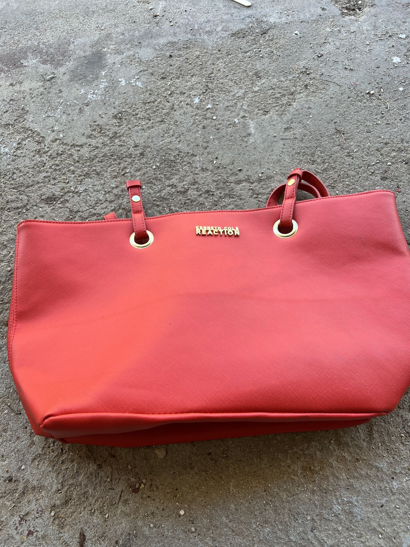 Kenneth Cole Bag