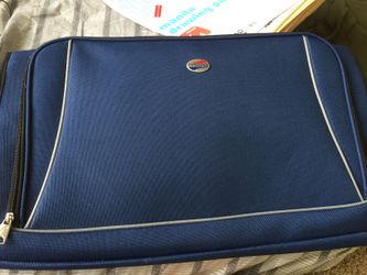 American Tourister Travel Garment Bag - NEW
