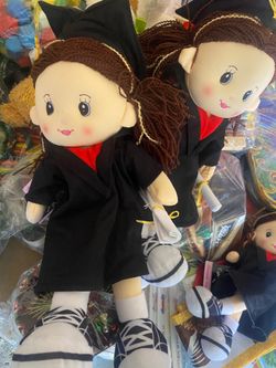 Graduation dolls